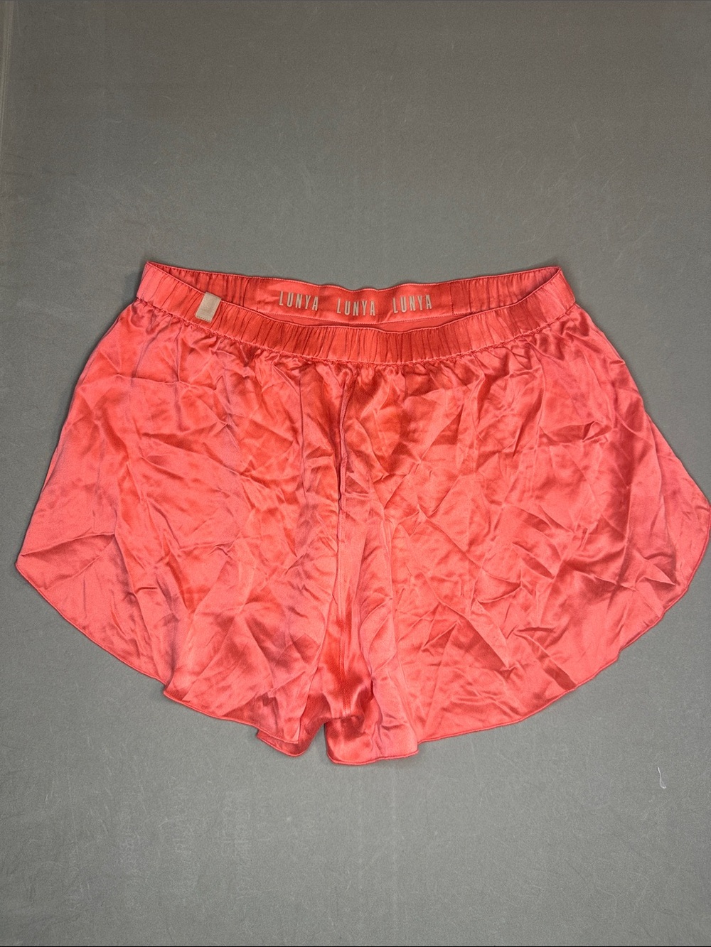 lunya Coral Satin Lounge Shorts 100% Silk - M
